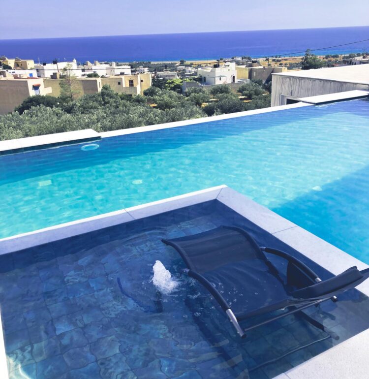 Shallow pool for kids or ledge